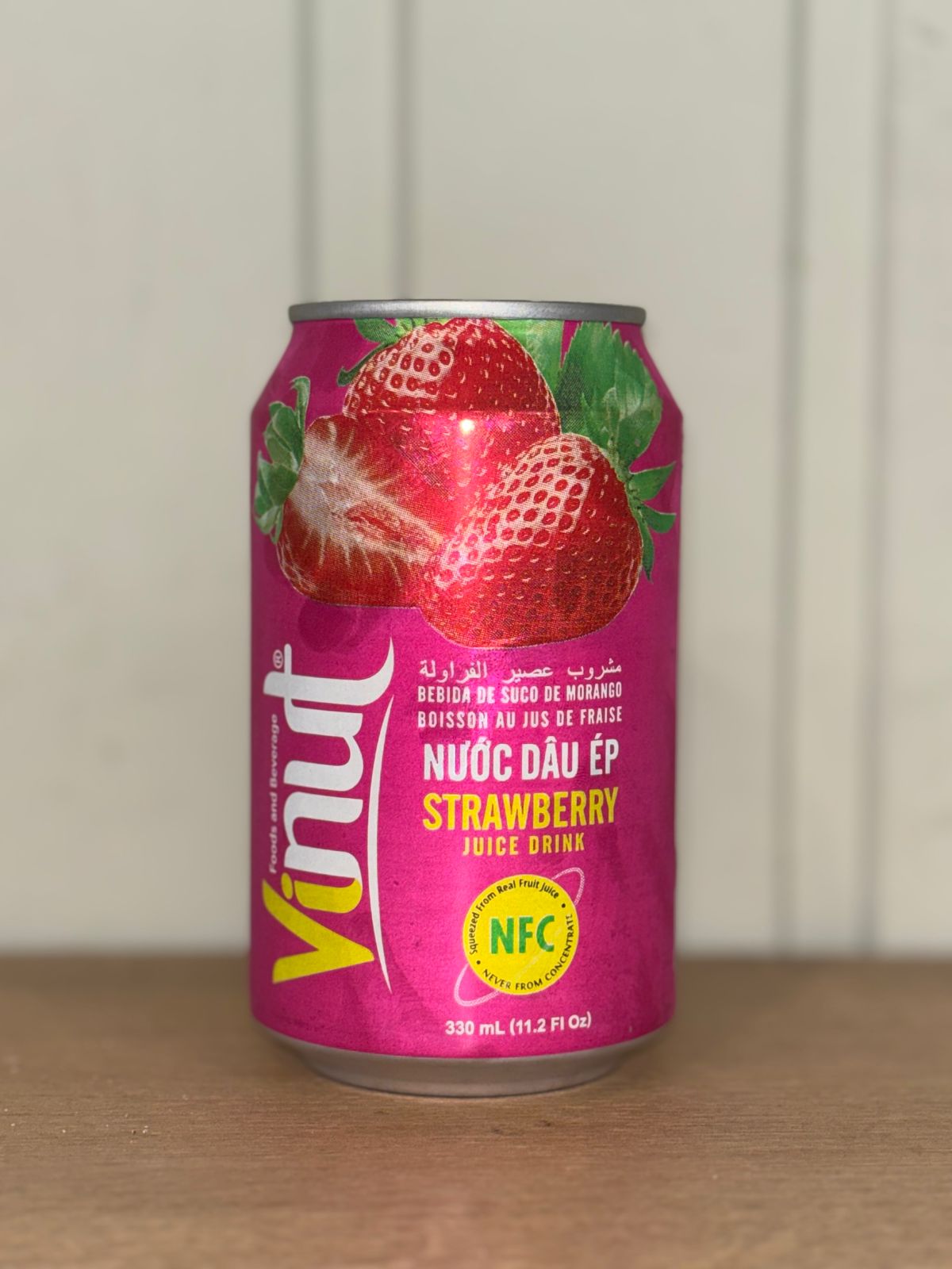 Vinut Srawberry напиток сокосодержащий с клубникой 330 мл